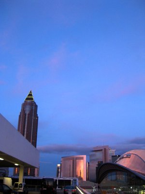 Musikmesse Frankfurt - Skyline am Abend (mudrow music)